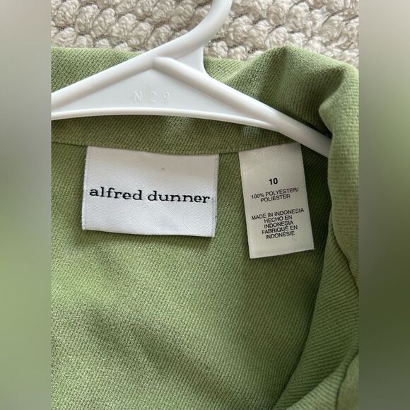 NWOT … ALFRED DUNNER “Size: 10” Casual Button Down Jacket / Shirt - Picture 3 of 3
